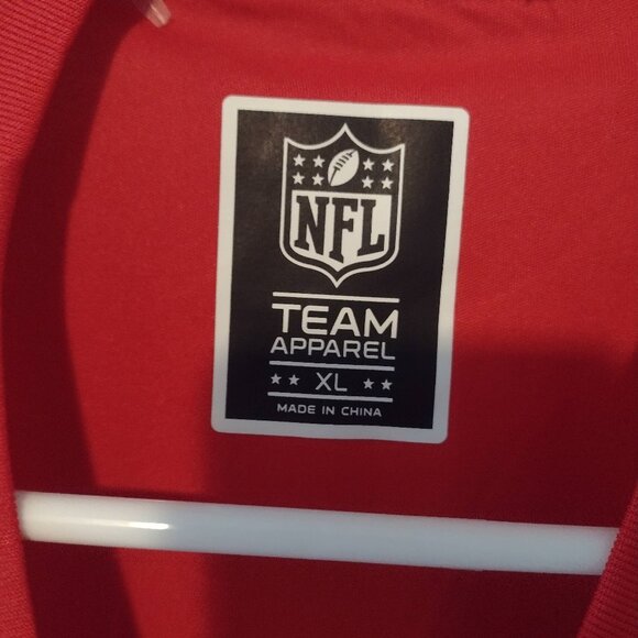 NFL team apparel New England Patriots red XL tshirt new - Picture 2 of 4